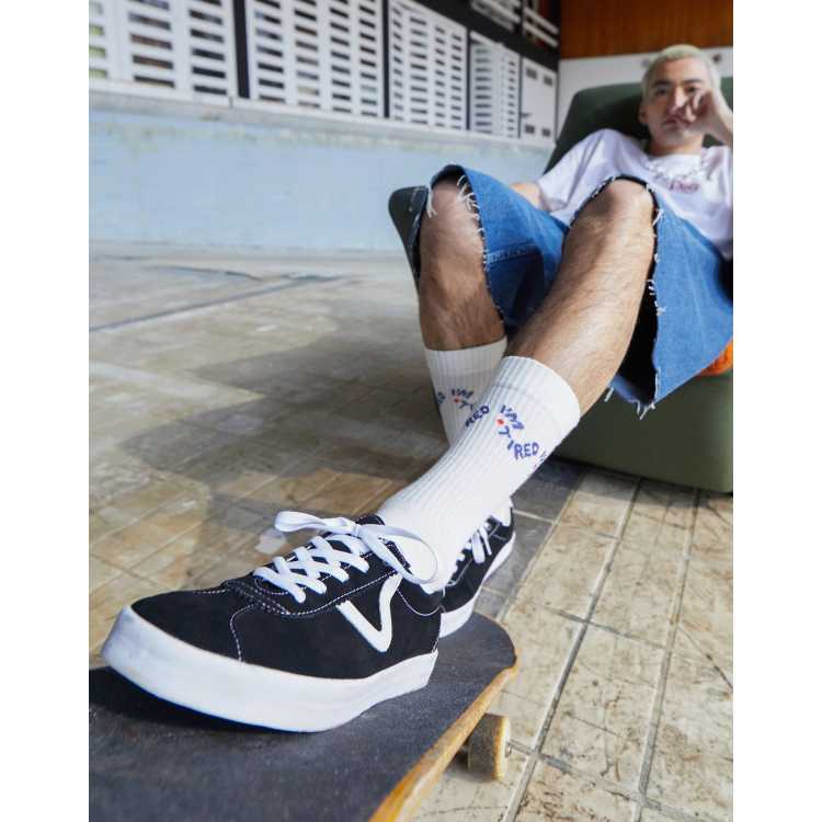 Vans old skool black store and white on feet