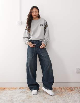 Vans Stadium Crew Neck Sweatshirt In Gray