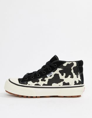 vans style 29 mid dx cow print trainers 