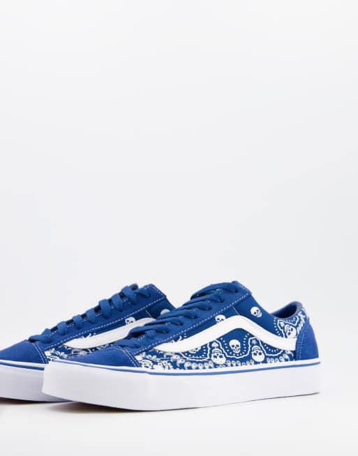 Vans – Style 36 – Sneaker in Bandana-Optik in Blau&/Weiß