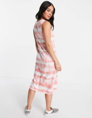 midi dress and vans