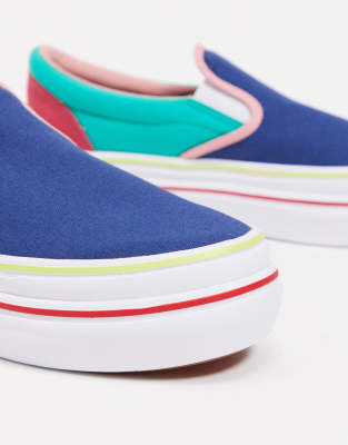 vans comfy slip on