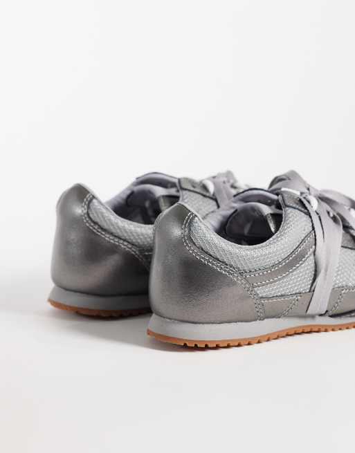 Vans Super Low Pro lace-up sneakers in metallic silver, 5 of 5
