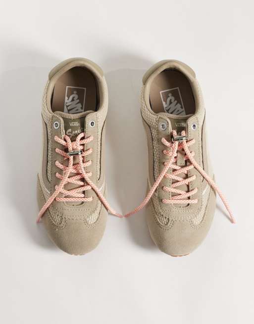 Vans Super Low Pro sneakers in brown , 2 of 5