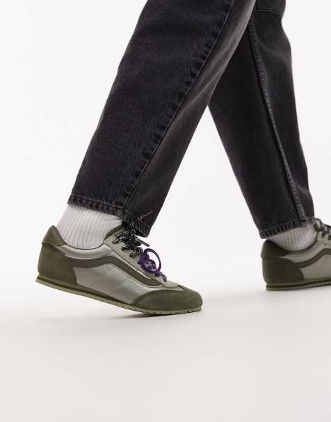 Vans – Super Lowpro – Salviagröna sneakers i satin - view 1