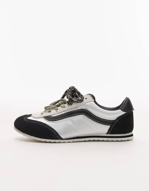 Vans Super Lowpro satin trainers in black and silver, 2 of 5