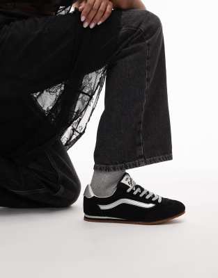 Vans Super Lowpro Sneakers In Black