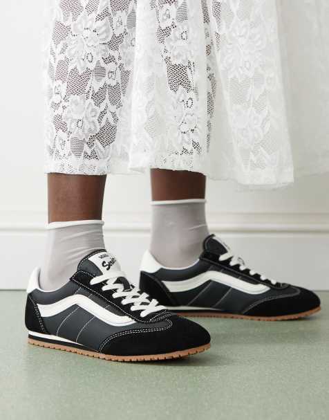 Vans Super Lowpro sneakers in black - view 1