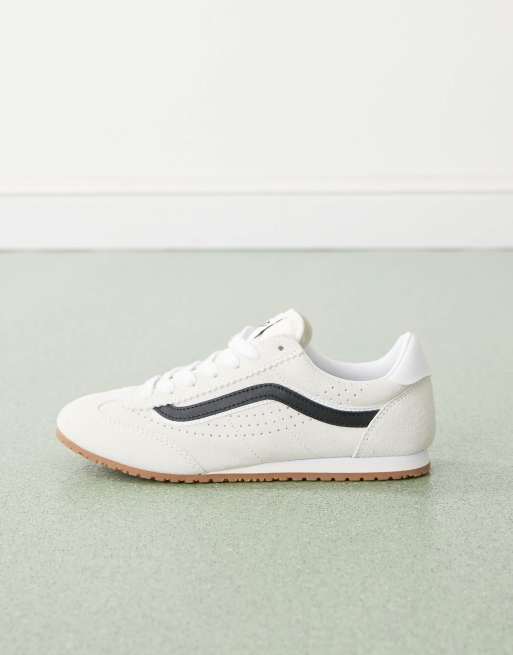Vans – Super Lowpro – Terrace – Sneaker aus Wildleder in Wollweiß, 2 von 5