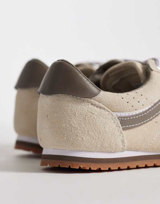 Vans Super Lowpro trainers in beige with oversized laces, 2 of 5