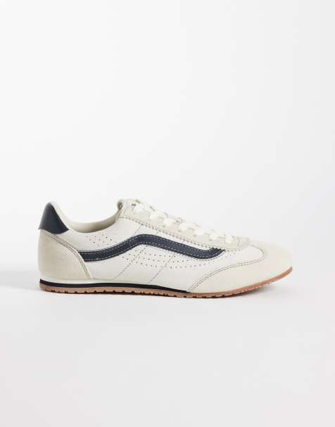 Vans Super Lowpro trainers in off white - view 1