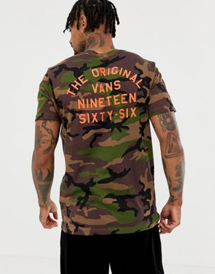 T-shirt camouflage avec imprimé au dos 