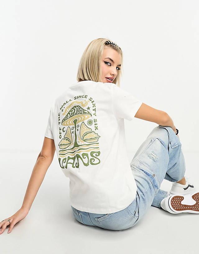 Vans - t-shirt with mushroom back print in off white