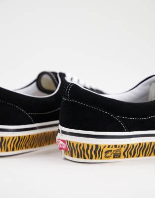 vans tigrate