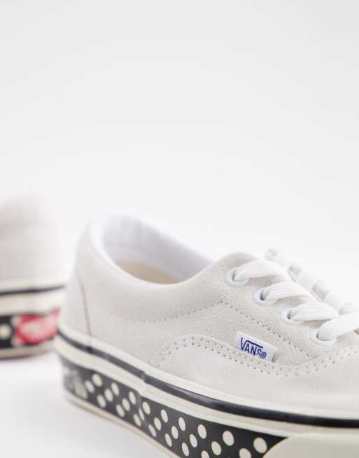 Vans - UA Era 95 - Hvide sneakers i ruskind med prikket sål, 4 af 4