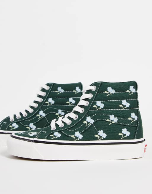 Vans - UA SK8-Hi 38 DX Sandy Liang - Sneakers in groen