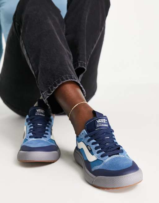 Vans UltraRange EXO SE sneakers in navy and grey 