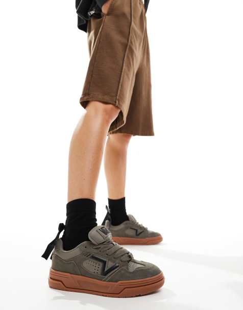 Vans Upland chunky suede sneakers in dark grey with gum sole - view 1