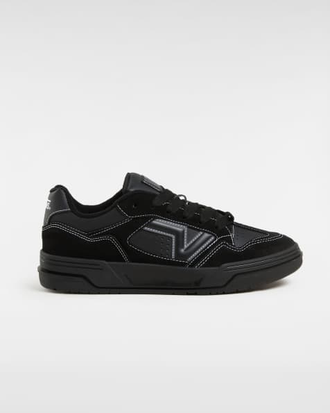 Vans Upland trainers in black - view 1