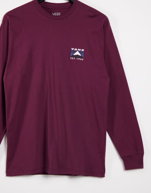 Vans – Vinröd långärmad t-shirt med bergsmotiv baktill, endast hos ASOS, 3 av 4