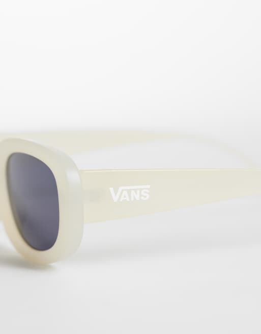 Vans – Wheeling – Sonnenbrille in Weiß, 2 von 3
