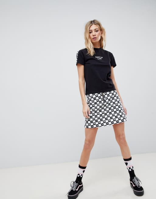 Vans black and outlet white skirt