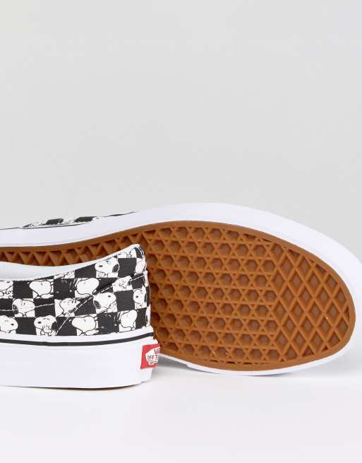 Snoopy best sale vans checkered