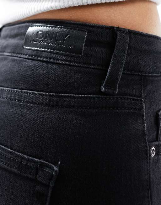 Vaqueros ajustados de cintura media en negro blush de Only  , 5 de 5