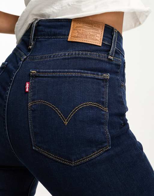 Vaqueros azul añil de talle alto y pernera recta 724 de Levi's, 4 de 5