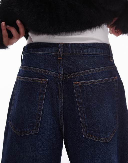 Vaqueros azul añil intenso de talle medio y corte barrel de Topshop, 4 de 5