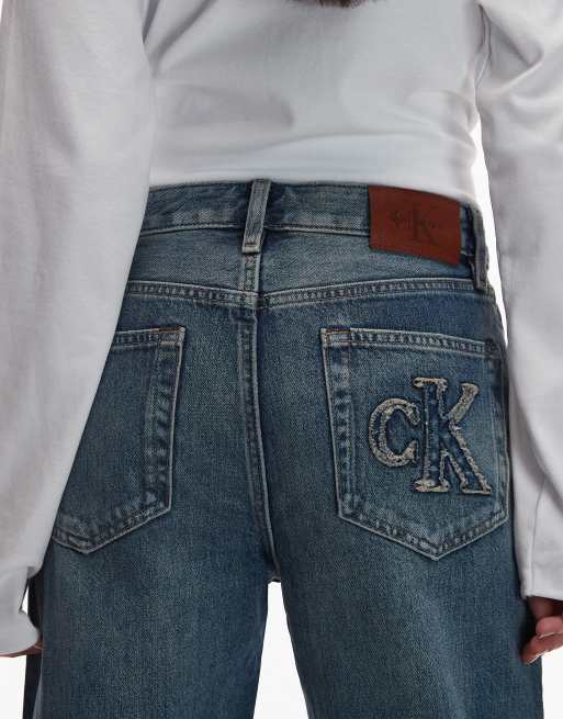 Vaqueros azul arenoso de corte recto de estilo años 90 de Calvin Klein Jeans, 4 de 5