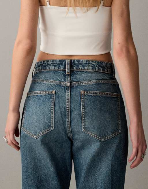 Vaqueros azul auténtico de corte recto con lavado medio de estilo años 90 de ASOS DESIGN Circular Design Collection , 4 de 7