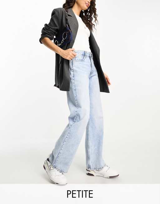 Vaqueros azul claro de corte largo recto estilo años 90 de River Island Petite