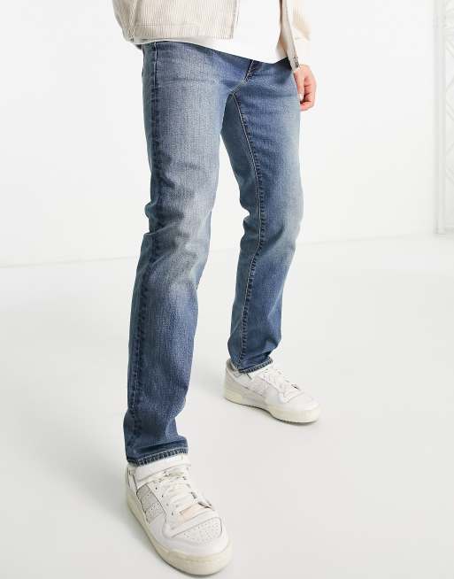 Vaqueros azul medio de corte slim 511 de Levi's