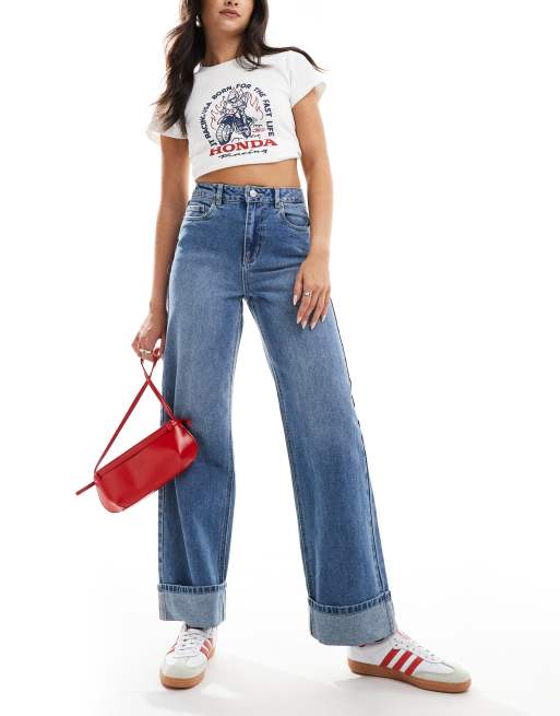 Vaqueros azul medio de pernera ancha con dobladillos de Vero Moda