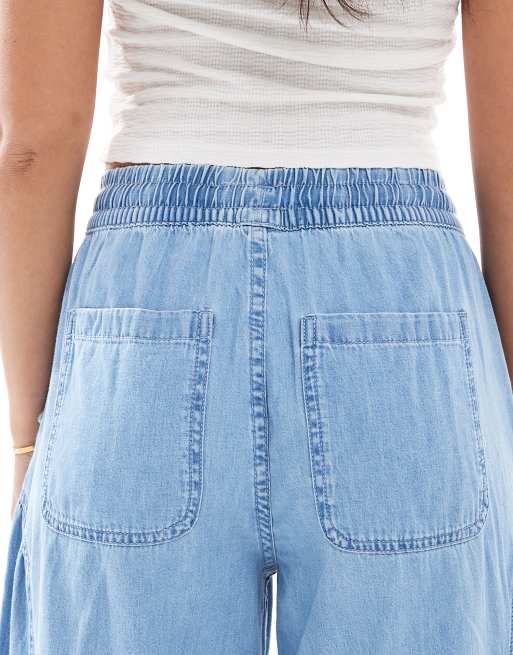 Vaqueros azul medio de pernera ancha sin cierres con detalle de pespuntes de denim suave de ASOS DESIGN, 4 de 5