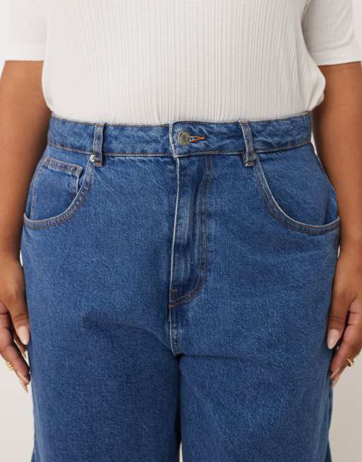 Vaqueros azul medio de pernera barrel y talle alto de ASOS DESIGN Curve, 5 de 5