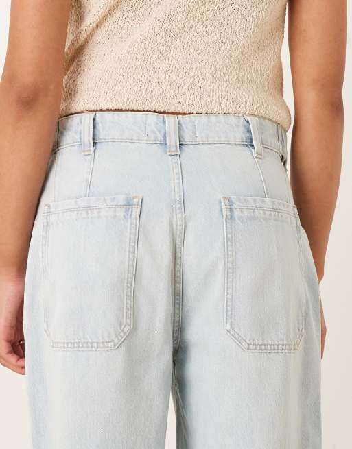 Vaqueros azul pálido con bajos recogidos Palmer de Free People, 4 de 5