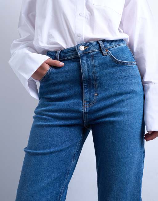 Vaqueros azul vintage de talle alto y pernera slim recta Dree de Topshop, 4 de 7