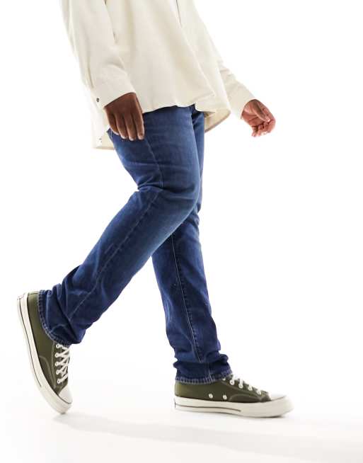 Vaqueros azules con lavado medio de corte slim 511 de Levi's Plus