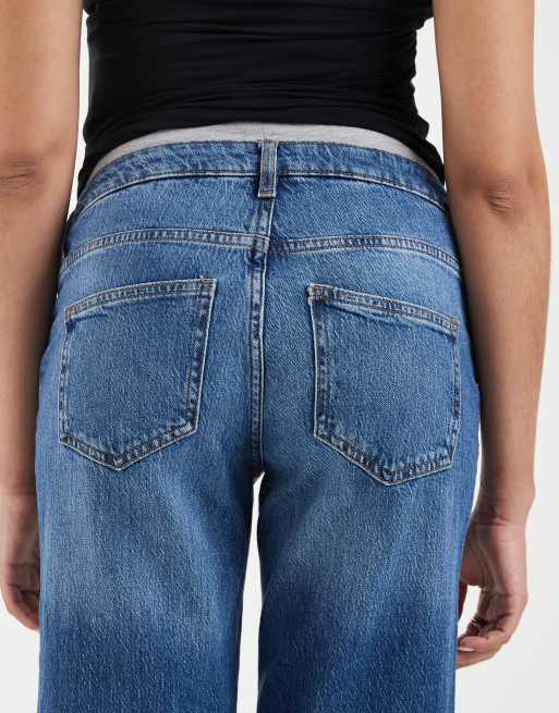 Vaqueros azules de pernera ancha con lavado medio y banda para el vientre suave Tessa de Vero Moda Maternity, 5 de 5