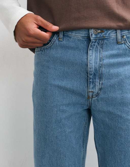 Vaqueros azules de pernera recta con lavado claro de ASOS DESIGN, 3 de 5