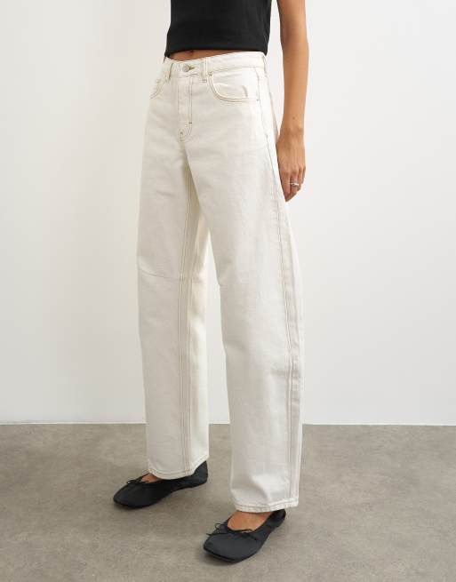 Vaqueros blanco hueso de talle medio y corte barrel de Topshop, 4 de 5