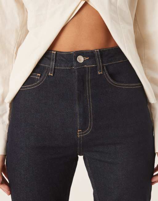 Vaqueros capri azul enjuagado de talle alto y corte recto slim de ASOS DESIGN, 5 de 5