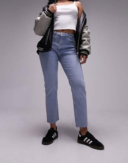 Vaqueros capri de corte recto y talle medio con acabado descolorido y bajos sin rematar de Topshop Hourglass