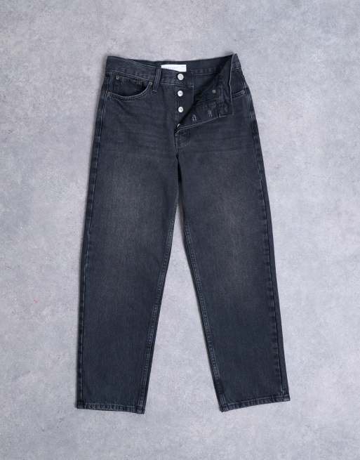 Vaqueros capri negro lavado de corte recto y talle medio Runway de Topshop, 6 de 7