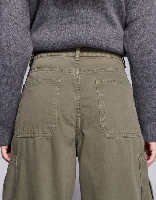 Vaqueros cargo caquis de corte barrel con bolsillos utilitarios de ASOS DESIGN, 4 de 5