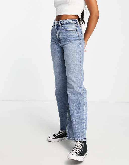Vaqueros con lavado azul medio de talle bajo y pernera ancha Juicy de Only  , 4 de 4
