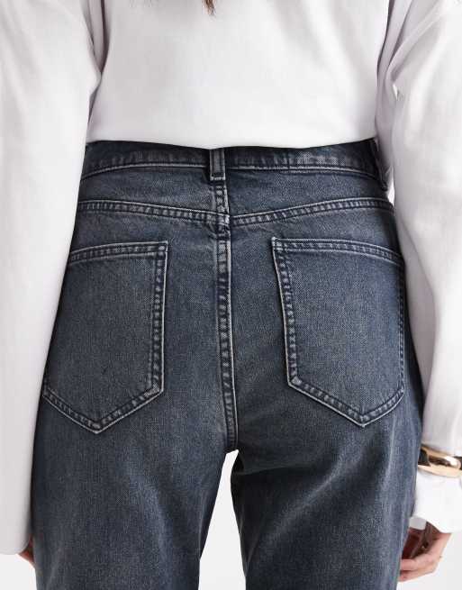 Vaqueros con lavado negro azulado de corte recto y estilo años 90 de ASOS DESIGN, 4 de 5