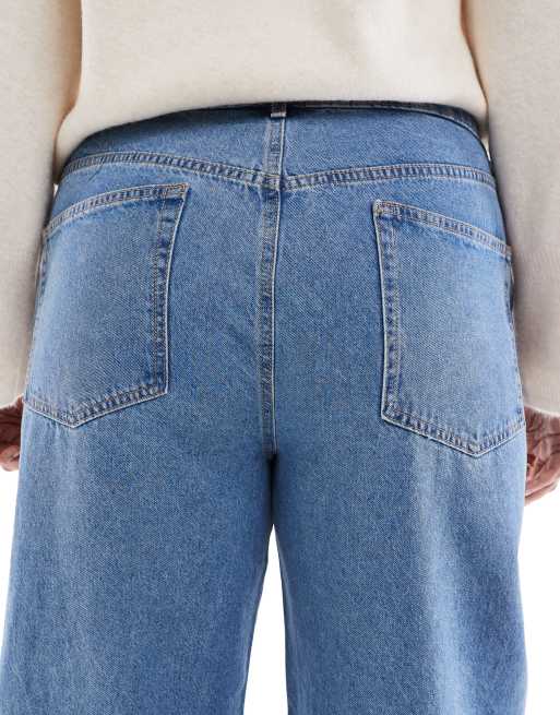 Vaqueros dad azul medio claro de pernera ancha y talle alto de ASOS DESIGN Curve, 4 de 5